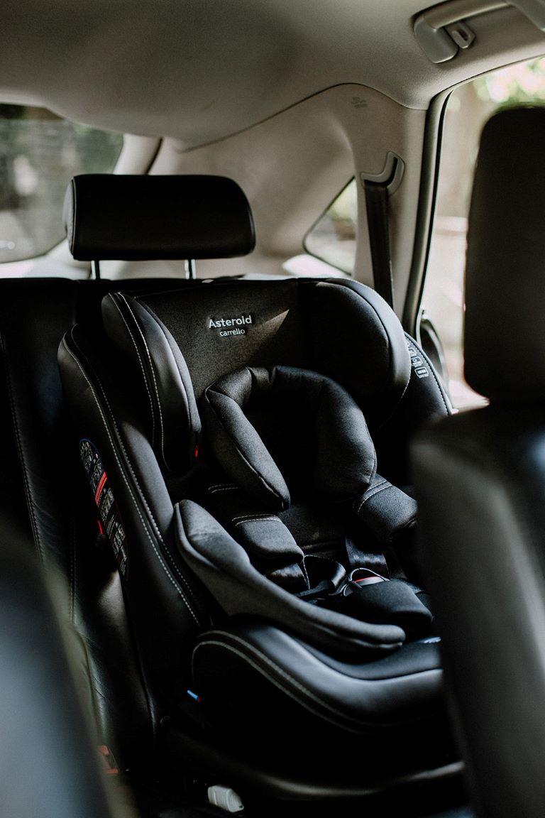 Viaje espacial de Carrello, o Cómo el niño se hizo amigo del asiento del automóvil 4